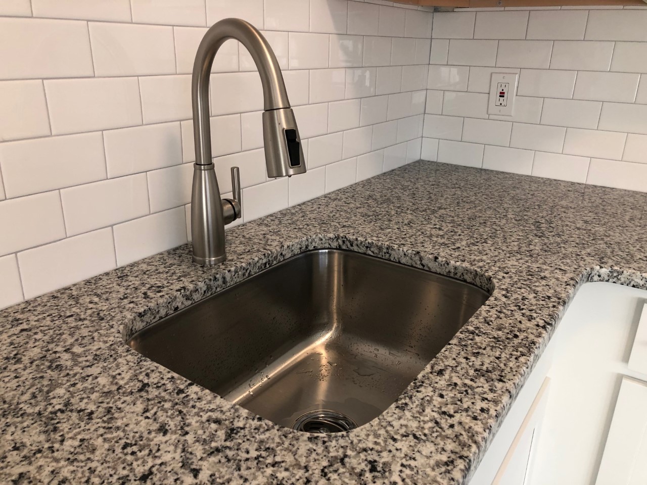 Crestwood Apartments photo 4