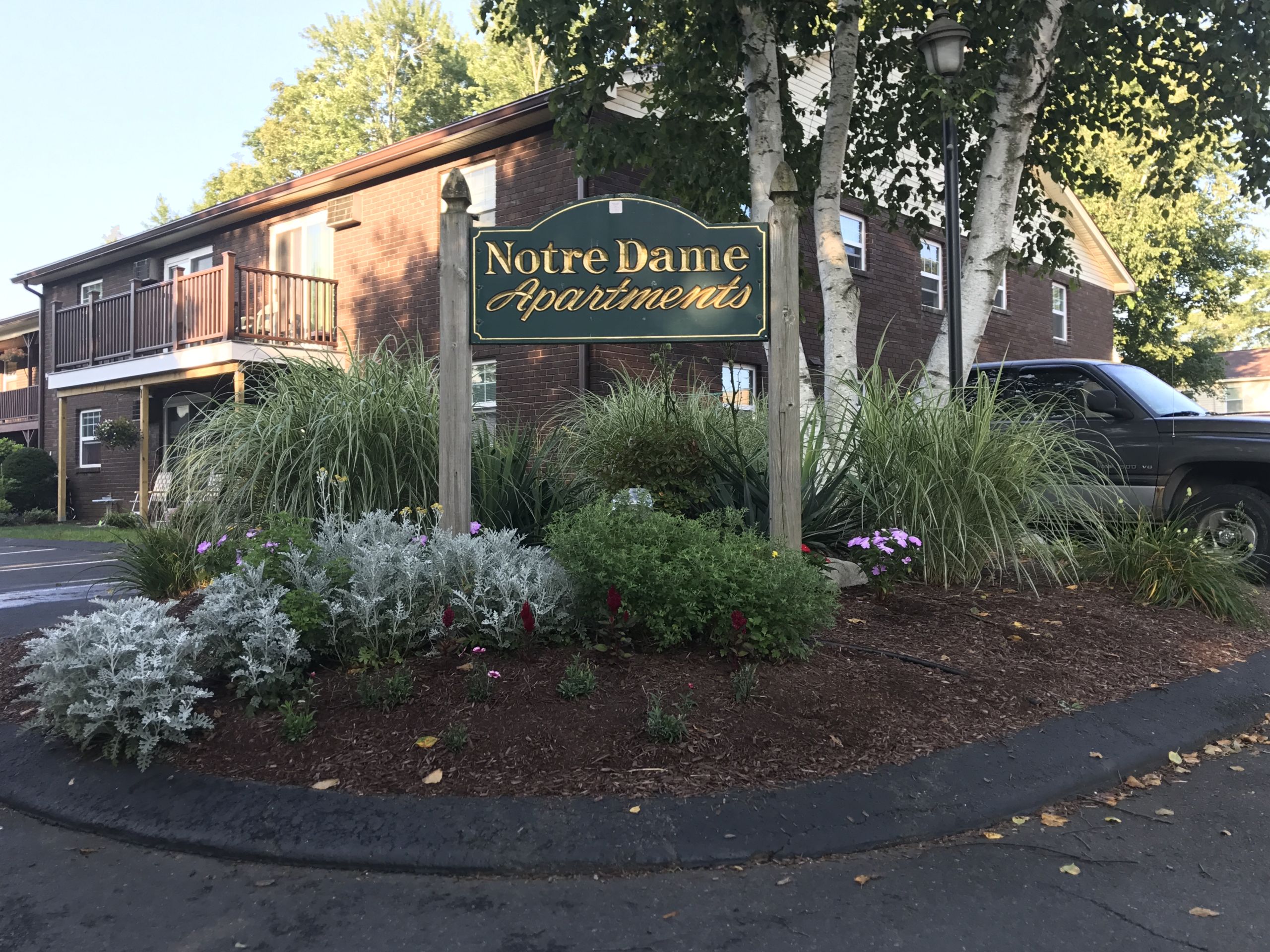 Notre Dame Apartments photo 7