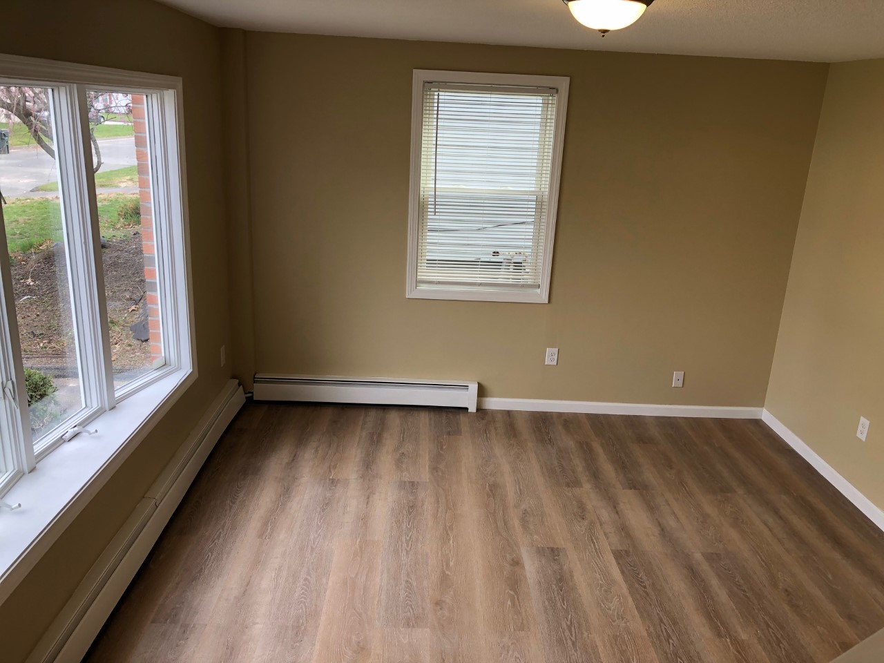Town House Apartments photo 19