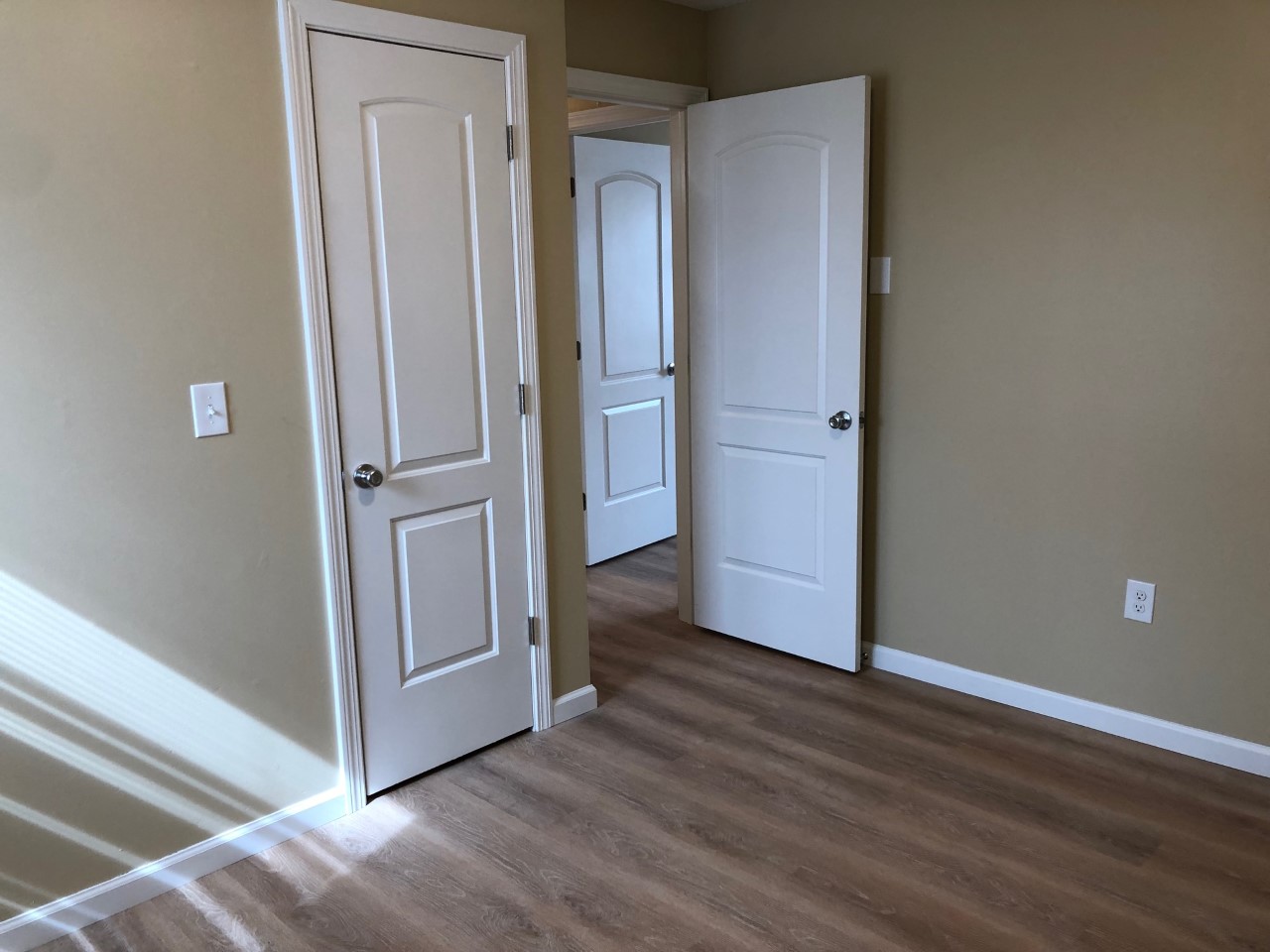 Town House Apartments photo 24